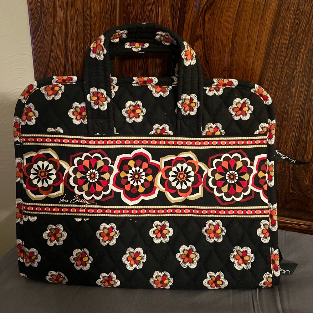 Vera Bradley Pirouette Fold Up Makeup Cloth Bag, excellent condition